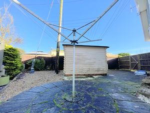 FLAGSHIP PARK- click for photo gallery